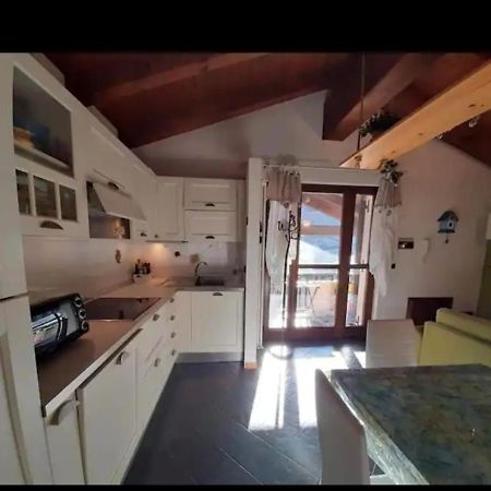 Appartamento piccola mansarda Aosta Esterno foto